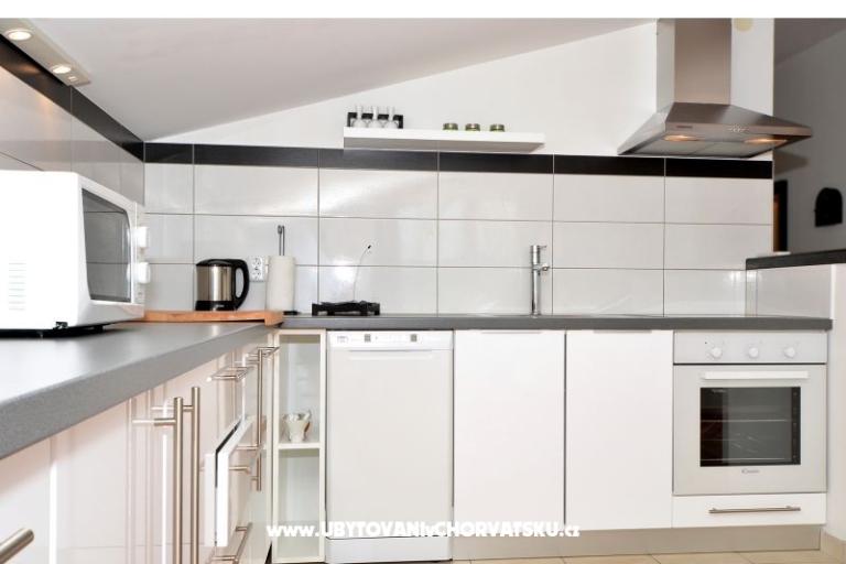 Apartmány Blue Sky – foto 14