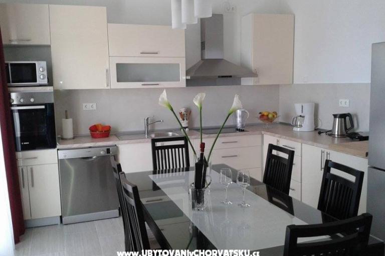 Apartmány Kadulja – foto 3
