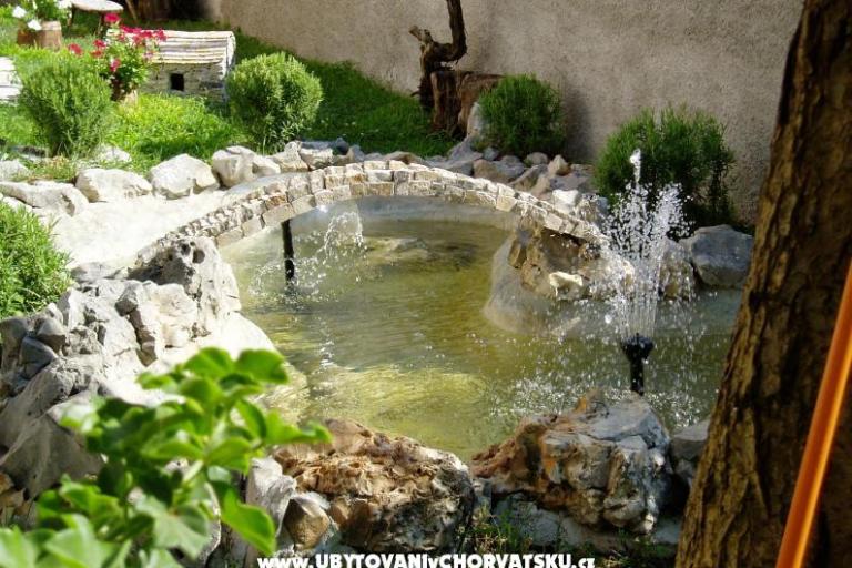 Apartmány Pokoje Vikeli – foto 7