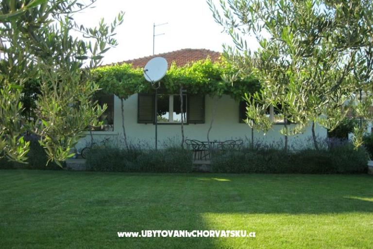 Dům Petar &amp; Apartmán for 2 perso – foto 2