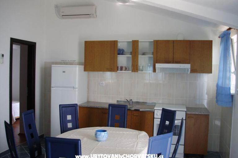 Marinovi Dvori – foto 12