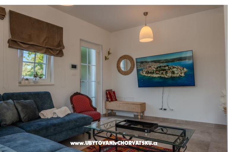 The Three Flowers Pool Dům – foto 25