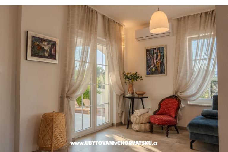 The Three Flowers Pool Dům – foto 28