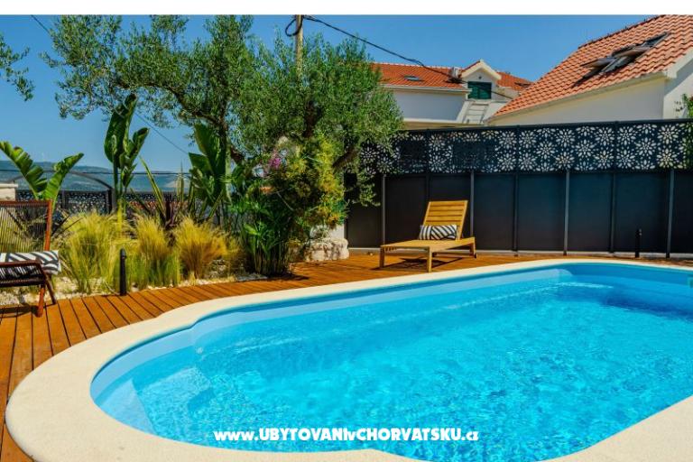 The Three Flowers Pool Dům – foto 4