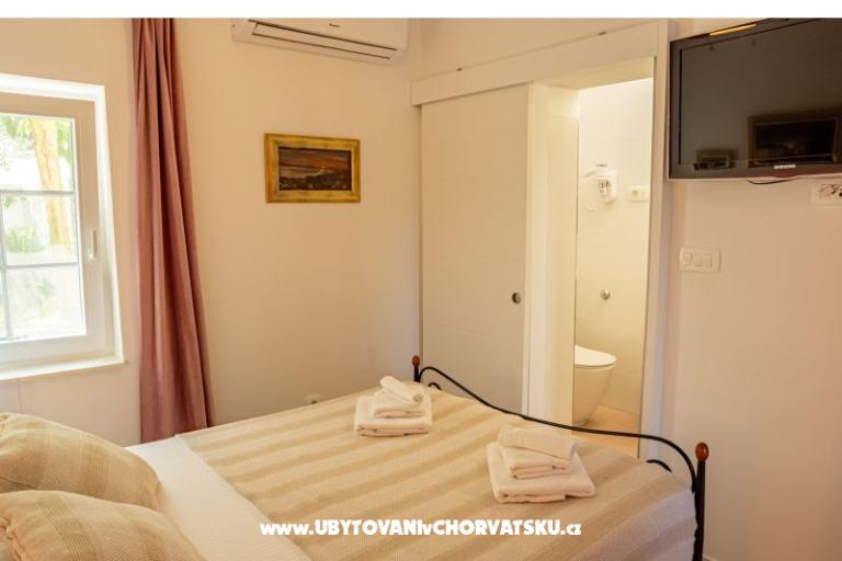 The Three Flowers Pool Dům – foto 43