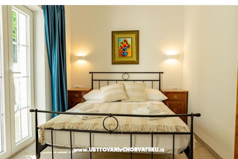 The Three Flowers Pool Dům – foto 44