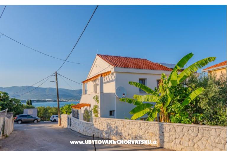 The Three Flowers Pool Dům – foto 57