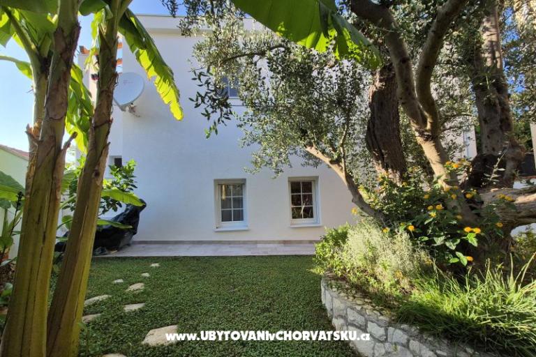 The Three Flowers Pool Dům – foto 62