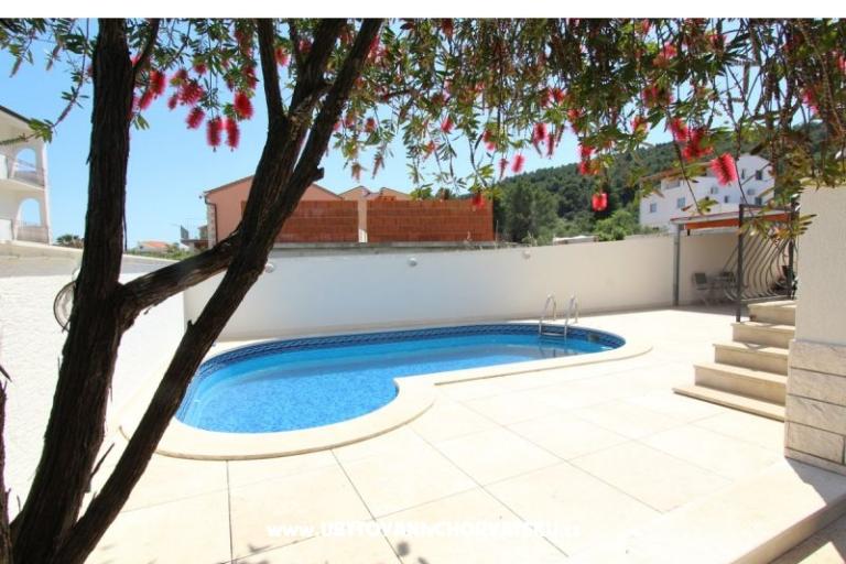 Villa Bohemia Slatine – foto 9