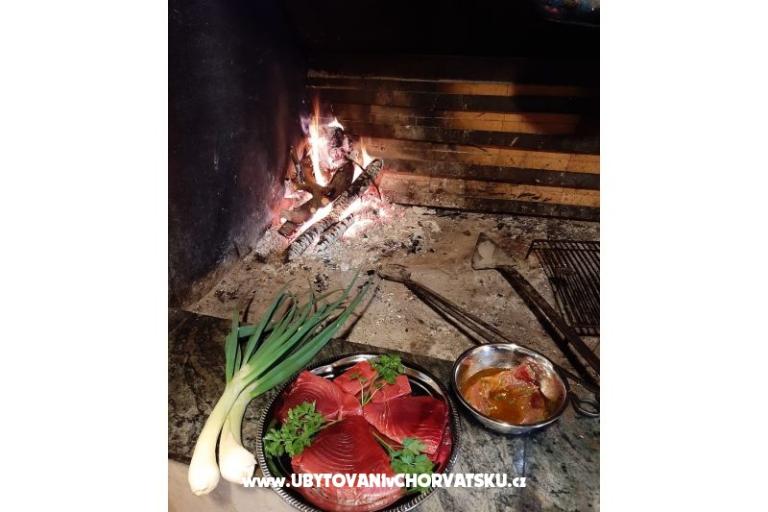 Apartmány Slatine  – foto 14