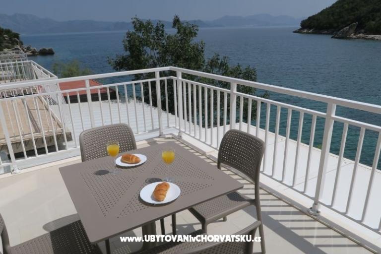 Old Fisherman*s Dům with balcony  – foto 3