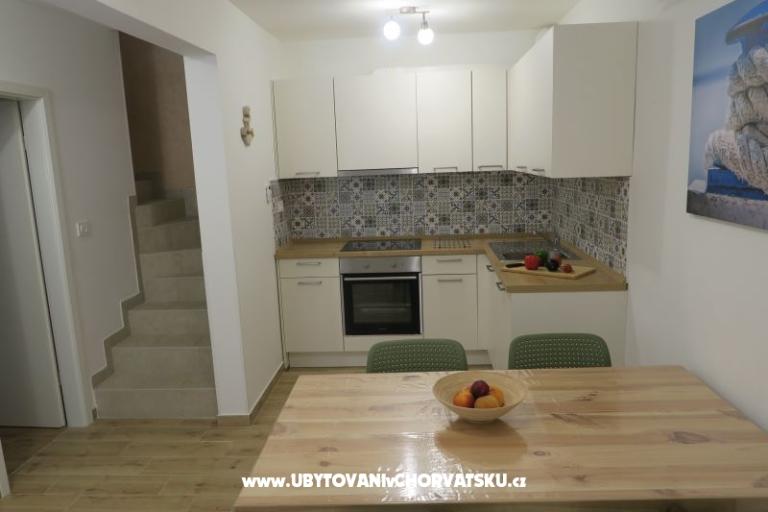 Old Fisherman*s Dům with balcony  – foto 4