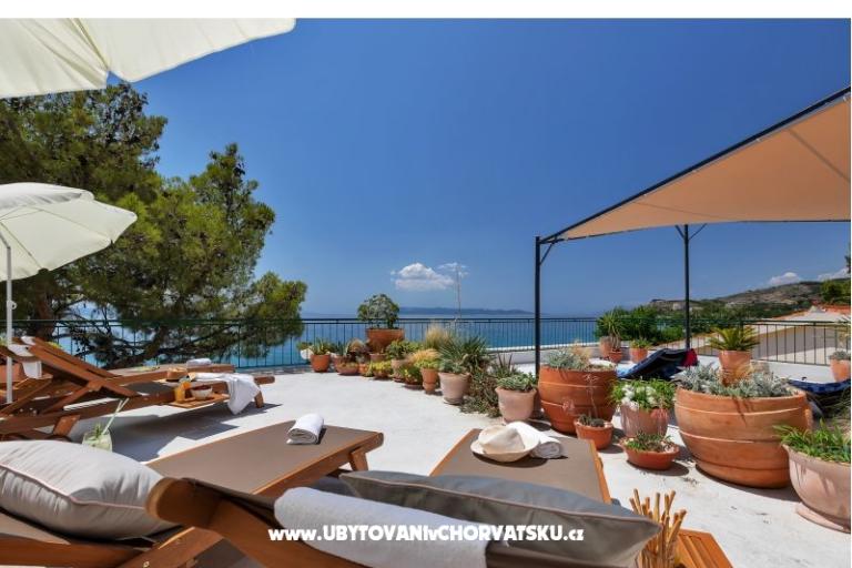 Beachfront Apartmán Chiara – foto 17