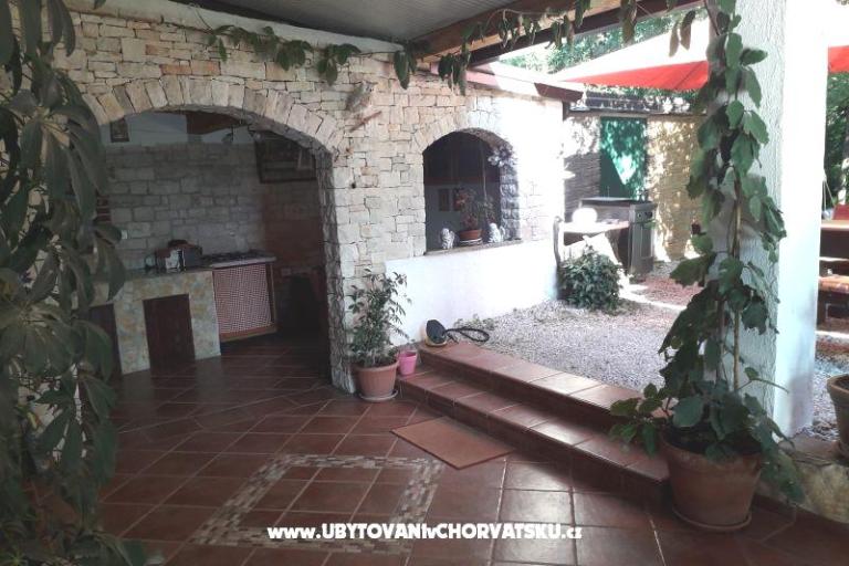 Laureta Umag – foto 4