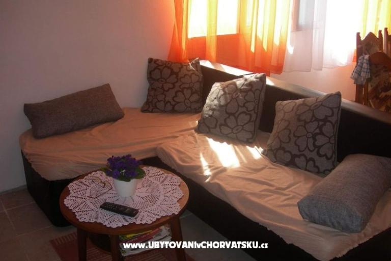 Apartmán Prznjak + boat – foto 10