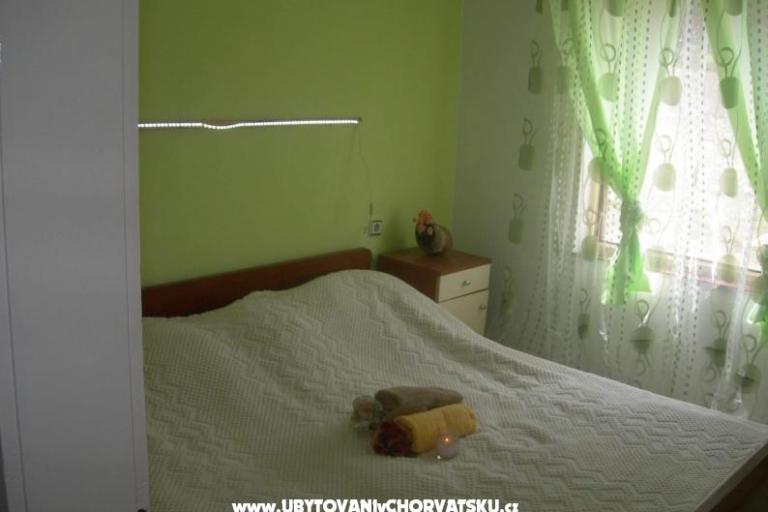 Apartmán Prznjak + boat – foto 7