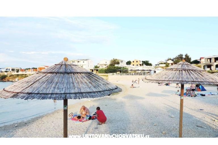 Apartmány Laura Vir – foto 8