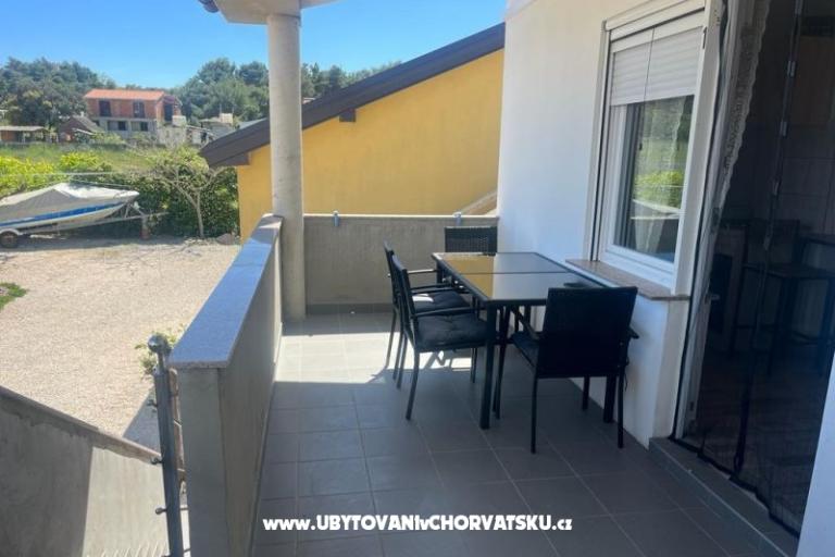 Apartmány Kreć Lozice otok Vir – foto 19