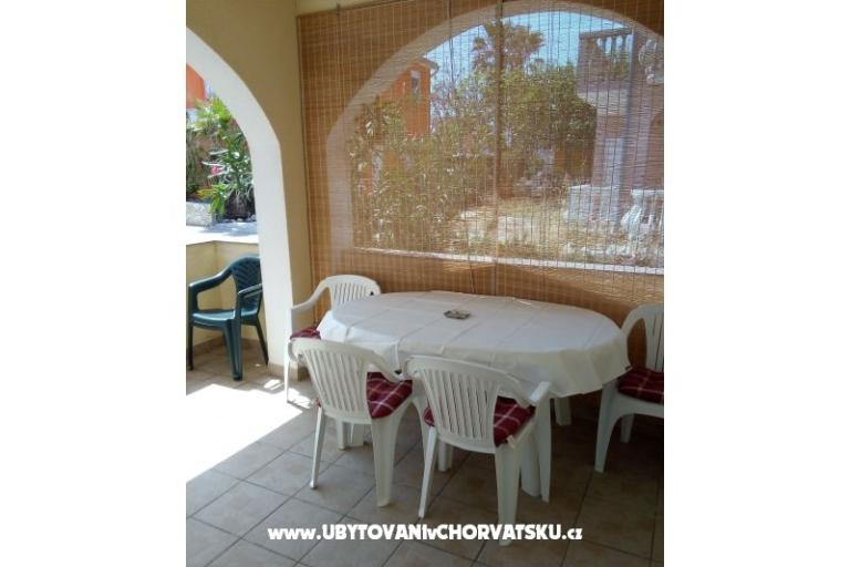 Apartmány otok Vir – foto 17