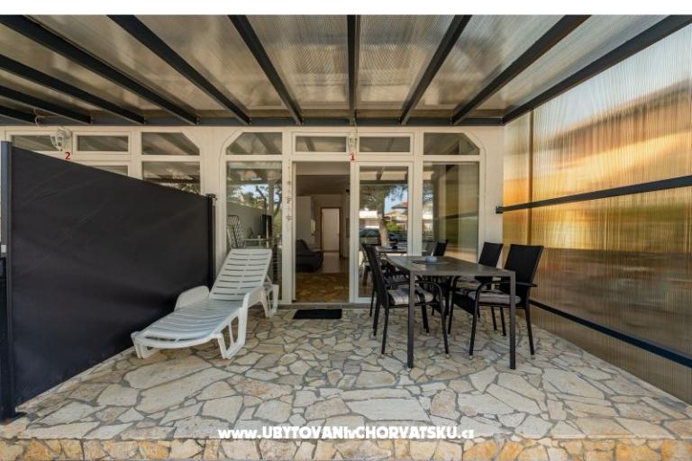 Apartmány Villa Agape Vir – foto 14