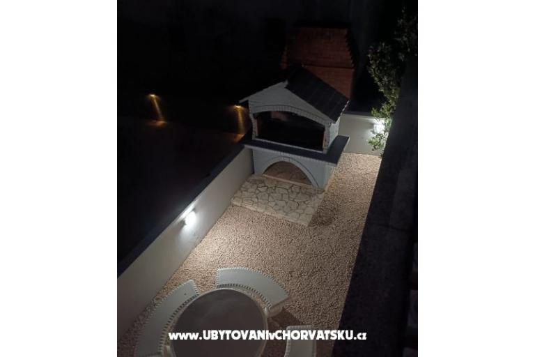 APARTMANI HELENA OASIS VIR – foto 27