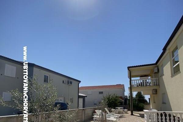 APARTMANI HELENA OASIS VIR – foto 7