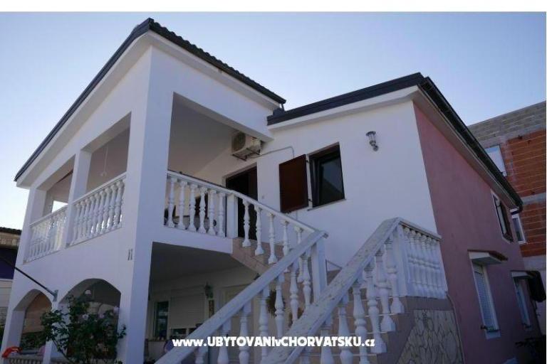 Apartmány Karolina – foto 3