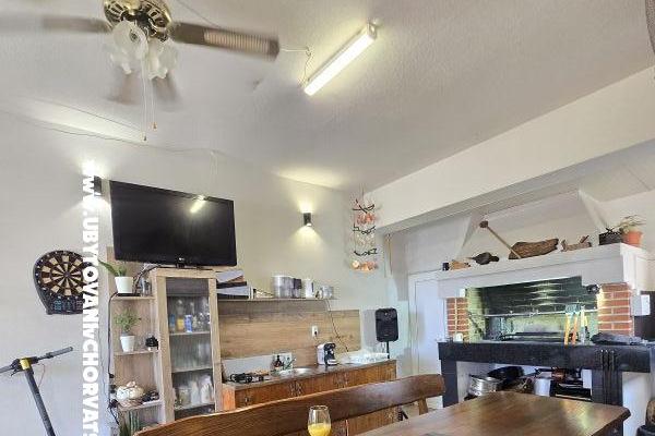 Apartmány-MGM Vir – foto 7