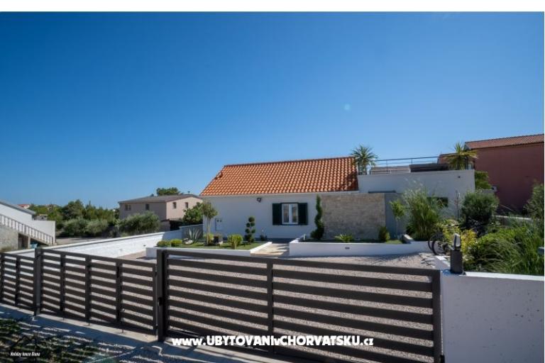 Dům k odpočinku  Diana +pool+jacuzzi – foto 18