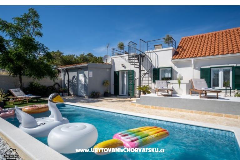 Dům k odpočinku  Diana +pool+jacuzzi – foto 5