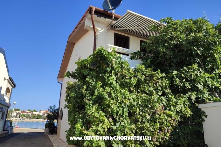 Studio apartman "Zara" – foto 19