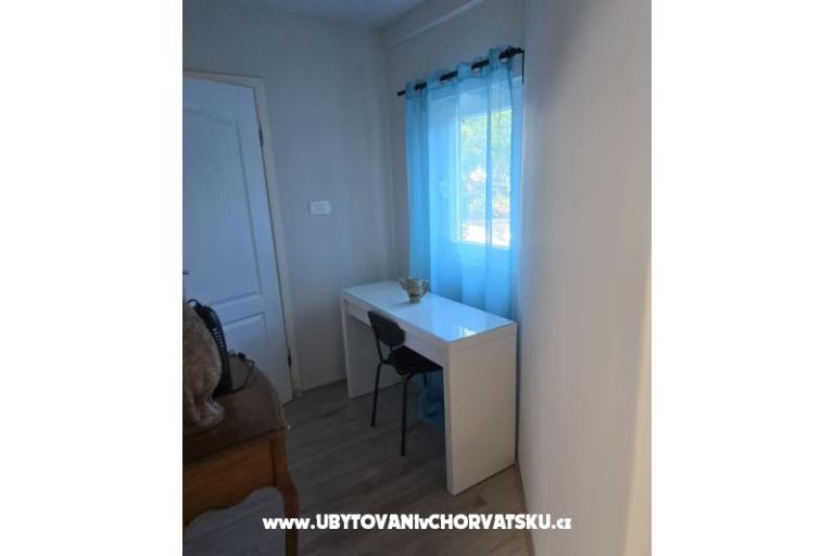 Sunset Paradise Apartmány Vir – foto 21