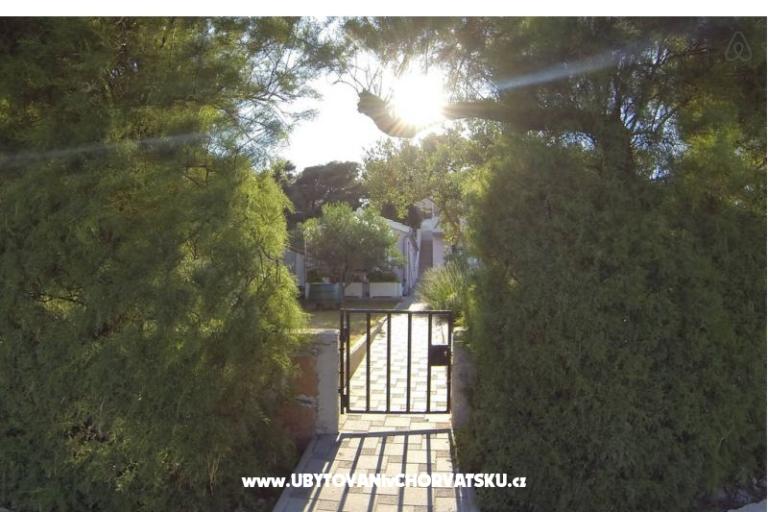 Apartmány latin – foto 2