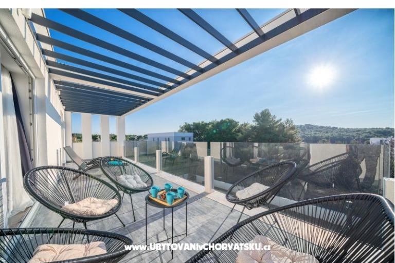 Beach Villa s bazénem Tribunj – foto 6