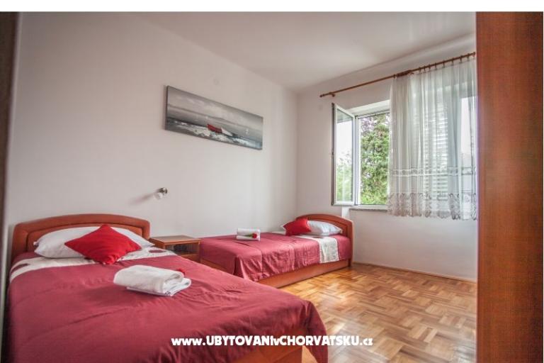 Apartmán Tina 10 m. beach – foto 11