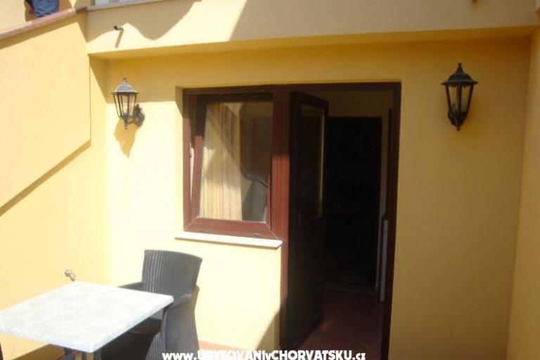 Apartmány Puntamika coast – foto 17
