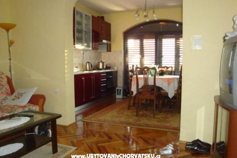 Apartmány Puntamika coast – foto 6
