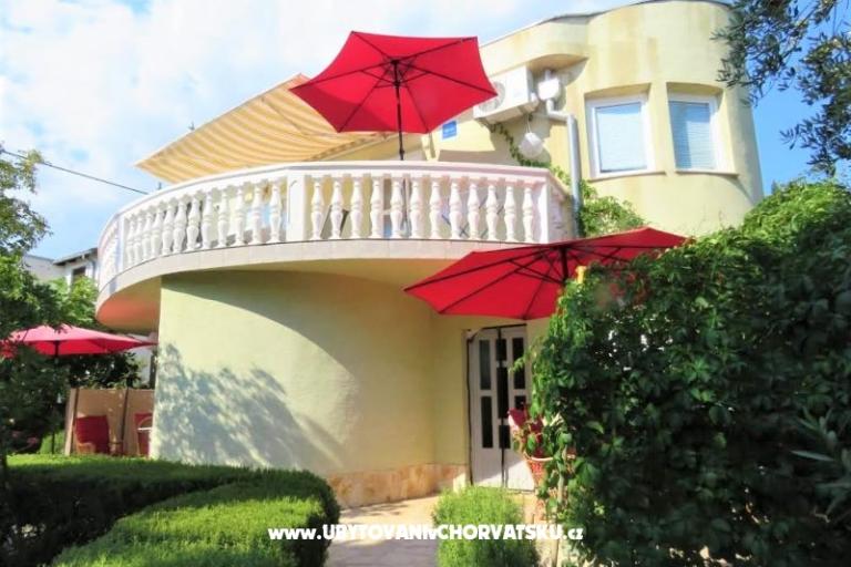 Apartmány Tena,  prvi red do mora – foto 3