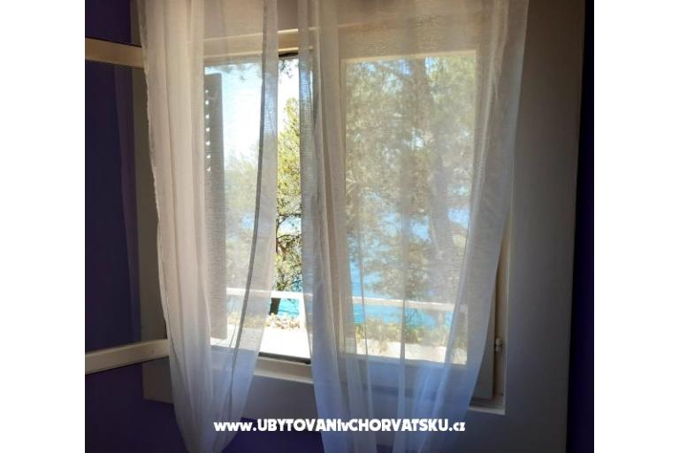 Robinzonski turizam Lavdara Dominis – foto 3