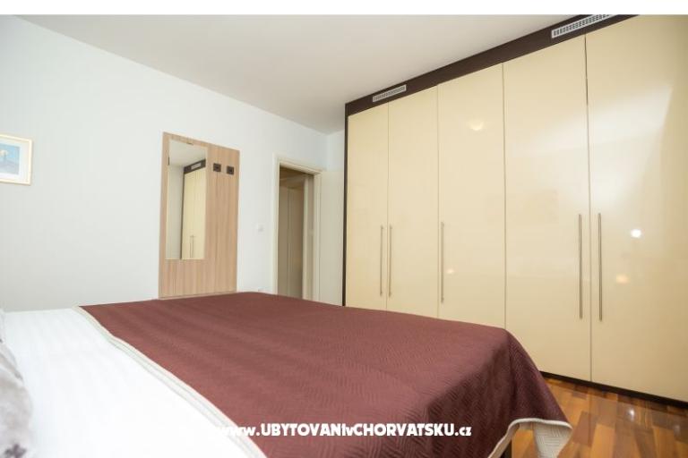Apartmán s bazénem ViGo – foto 10