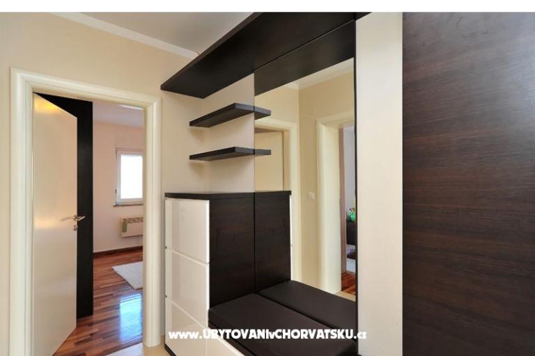 Apartmán s bazénem ViGo – foto 8