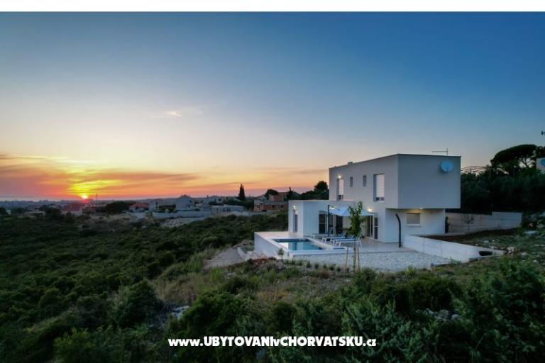 Vila Adriana – foto 6