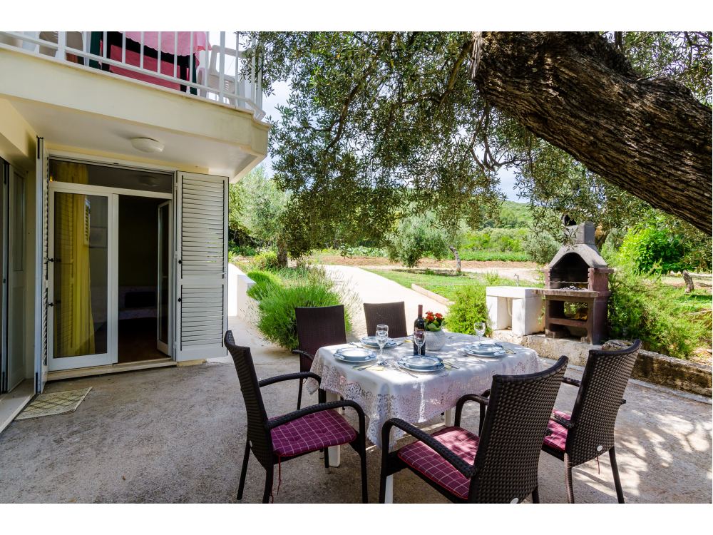 APARTMENTS GLAVOR DRA�E - Drace &amp;amp; Trstenik Chorvatsko