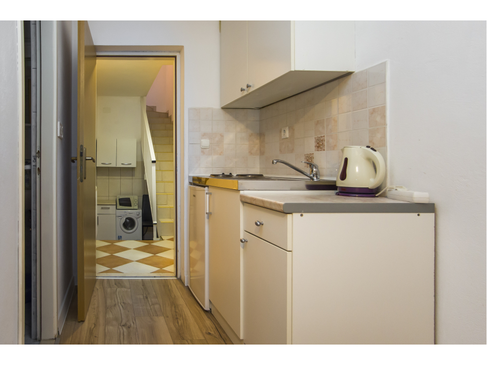 APARTMENTS GLAVOR DRA�E - Drace &amp;amp; Trstenik Chorvatsko