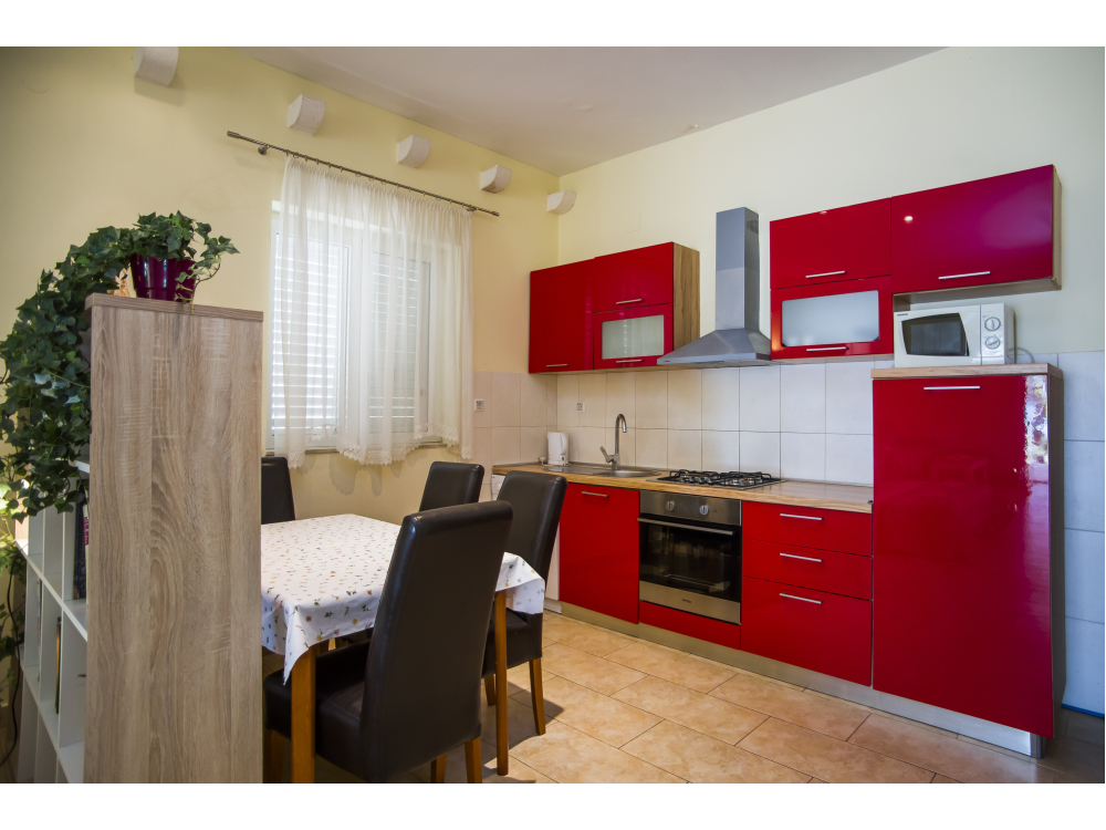 APARTMENTS GLAVOR DRA�E - Drace &amp;amp; Trstenik Chorvatsko