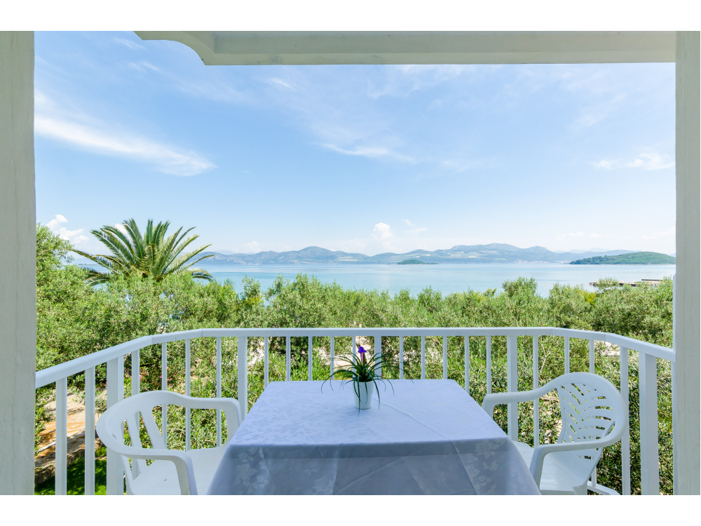 APARTMENTS GLAVOR DRA�E - Drace &amp;amp; Trstenik Chorvatsko