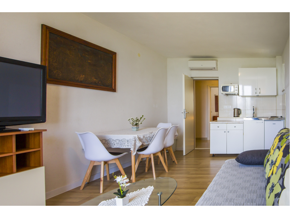 APARTMENTS GLAVOR DRA�E - Drace &amp;amp; Trstenik Chorvatsko