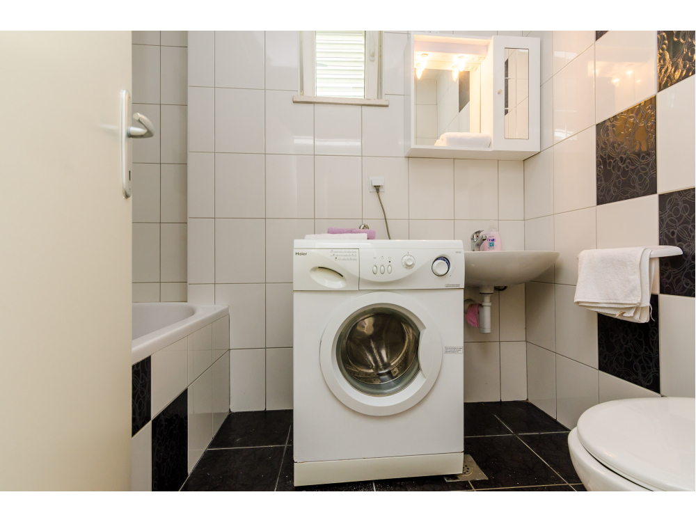 APARTMENTS GLAVOR DRA�E - Drace &amp;amp; Trstenik Chorvatsko