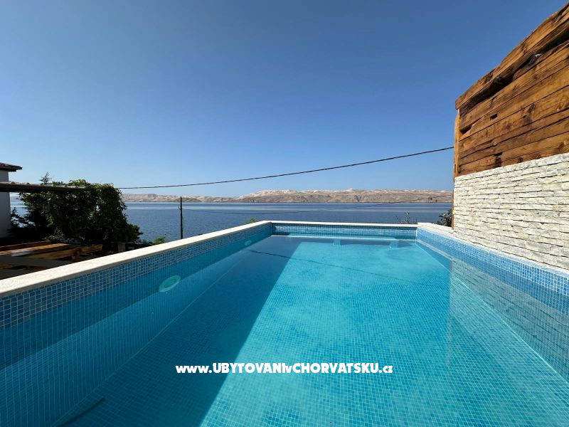 Villa Amfora with Pool - Karlobag
