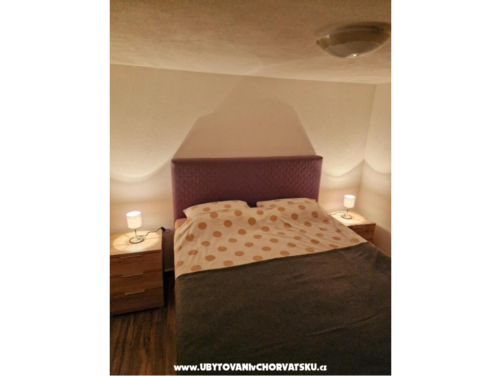 Antonija - Karlobag Hrvatska